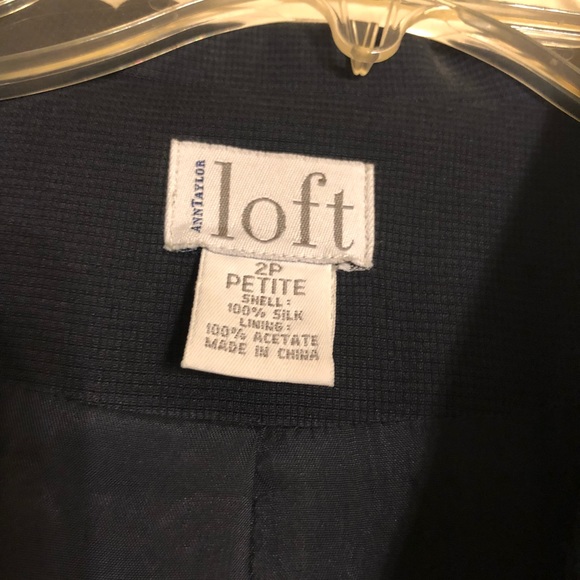 Ann Taylor Loft Blazer Size 2P - Picture 2 of 2